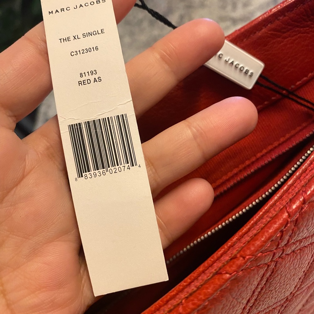 Authentic Marc Jacobs - Picture 10 of 16